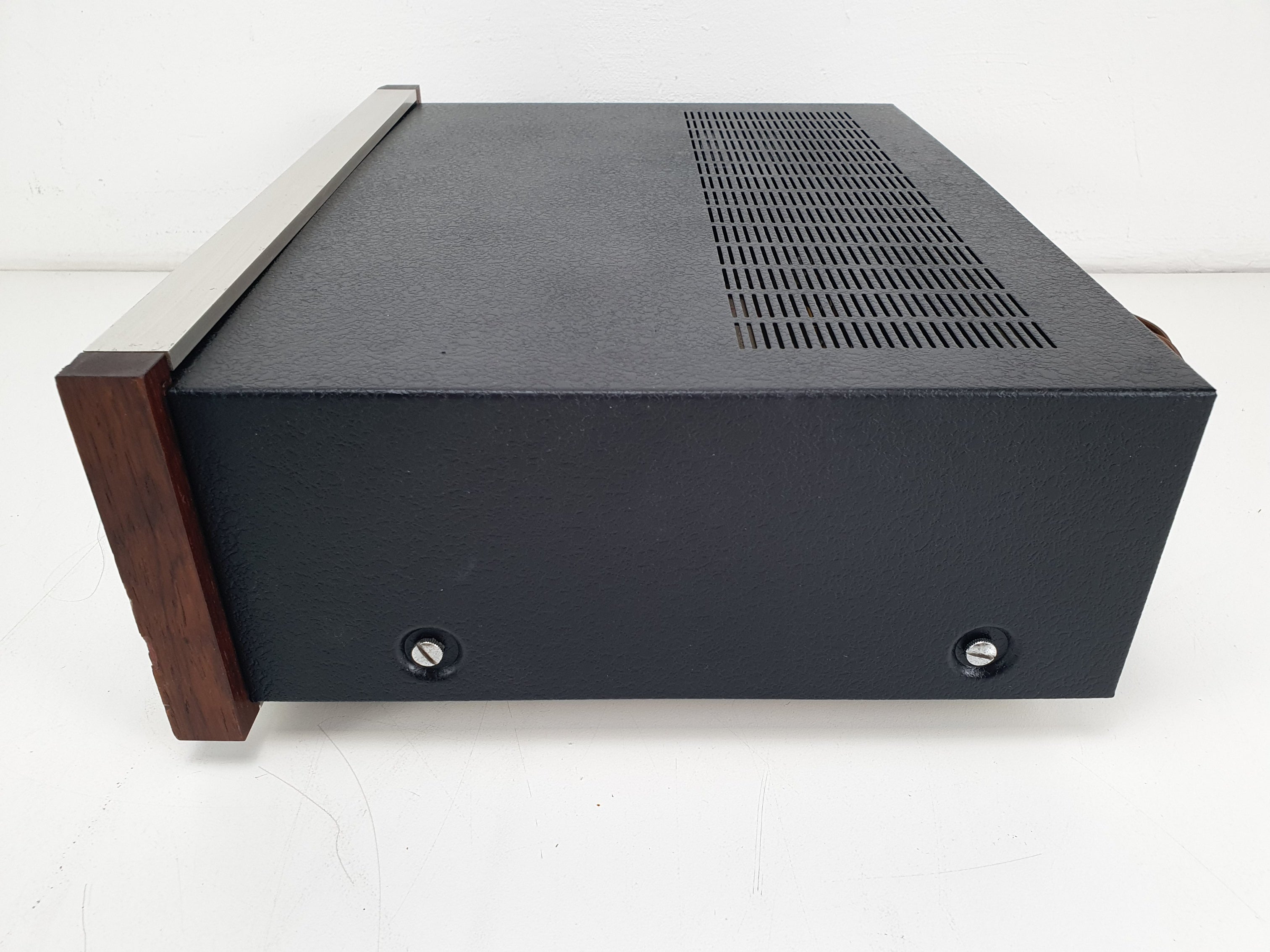 Pioneer SA-900 stereo versterker - volledig nagekeken en onderhouden