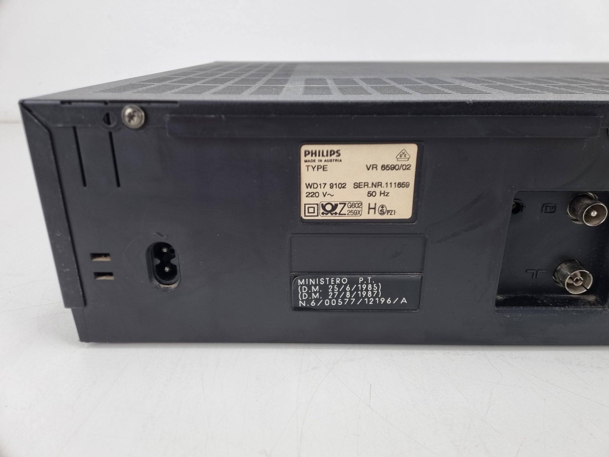Philips Match Line -  VR 6590/02 VHS VCR
