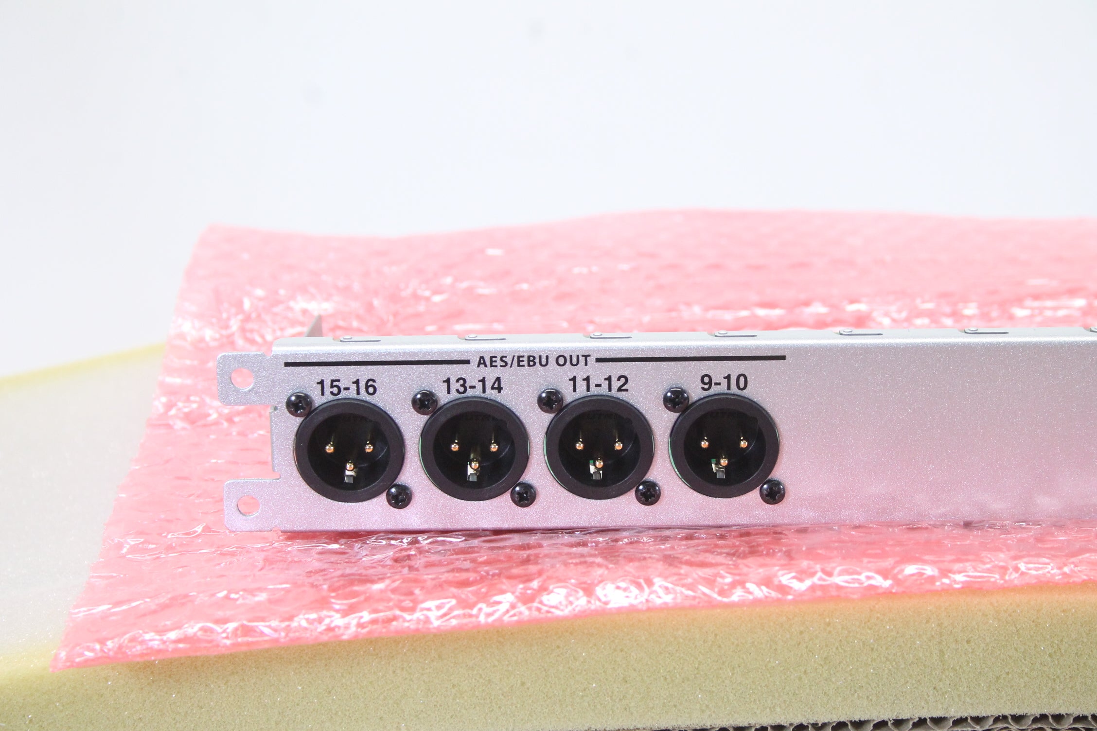 Soundcraft A947.043700SP - Line Output and AES/EBU Output Card For Compact Stagebox