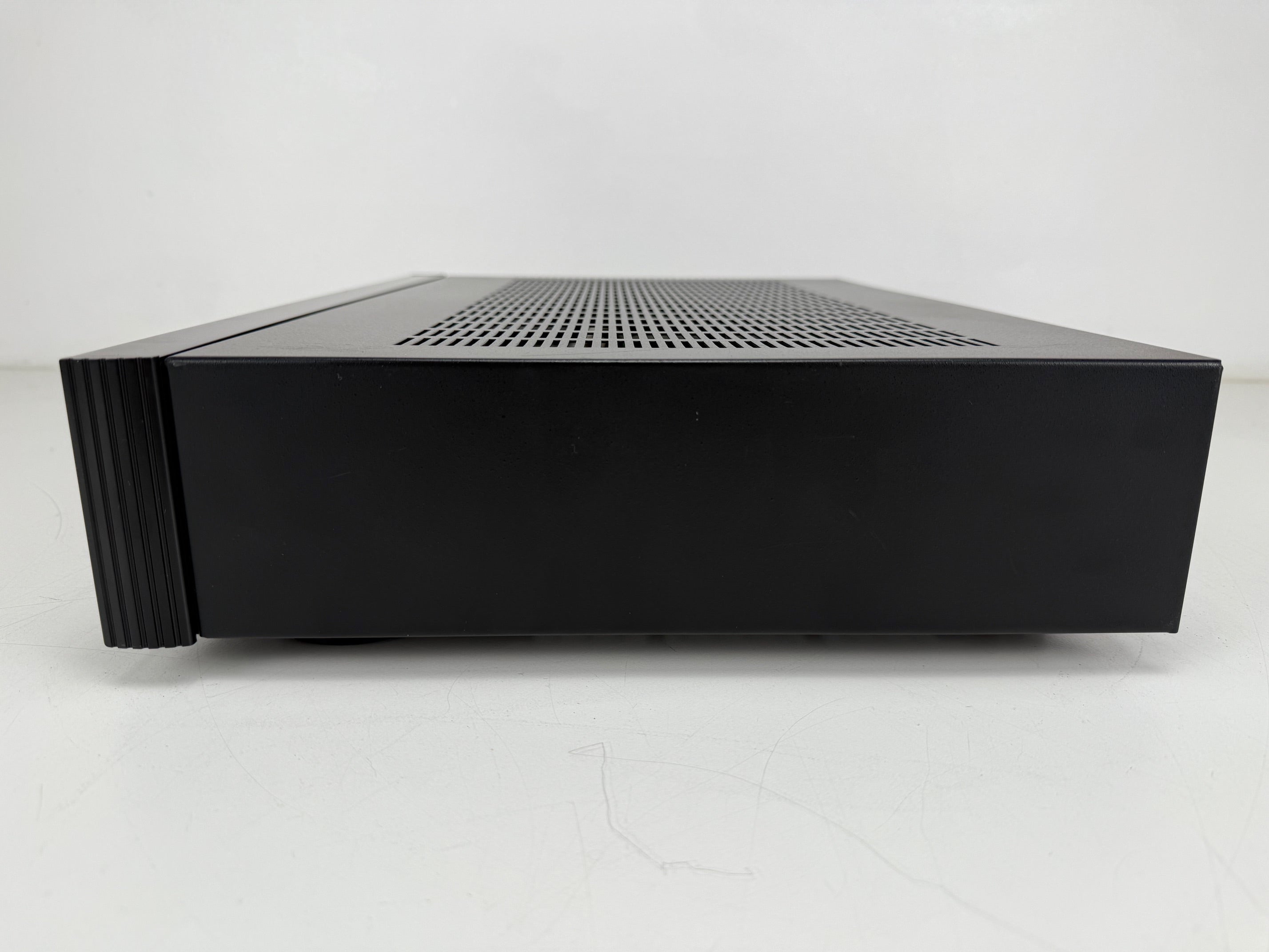 Rotel RB-970BX Stereo Power Amplifier