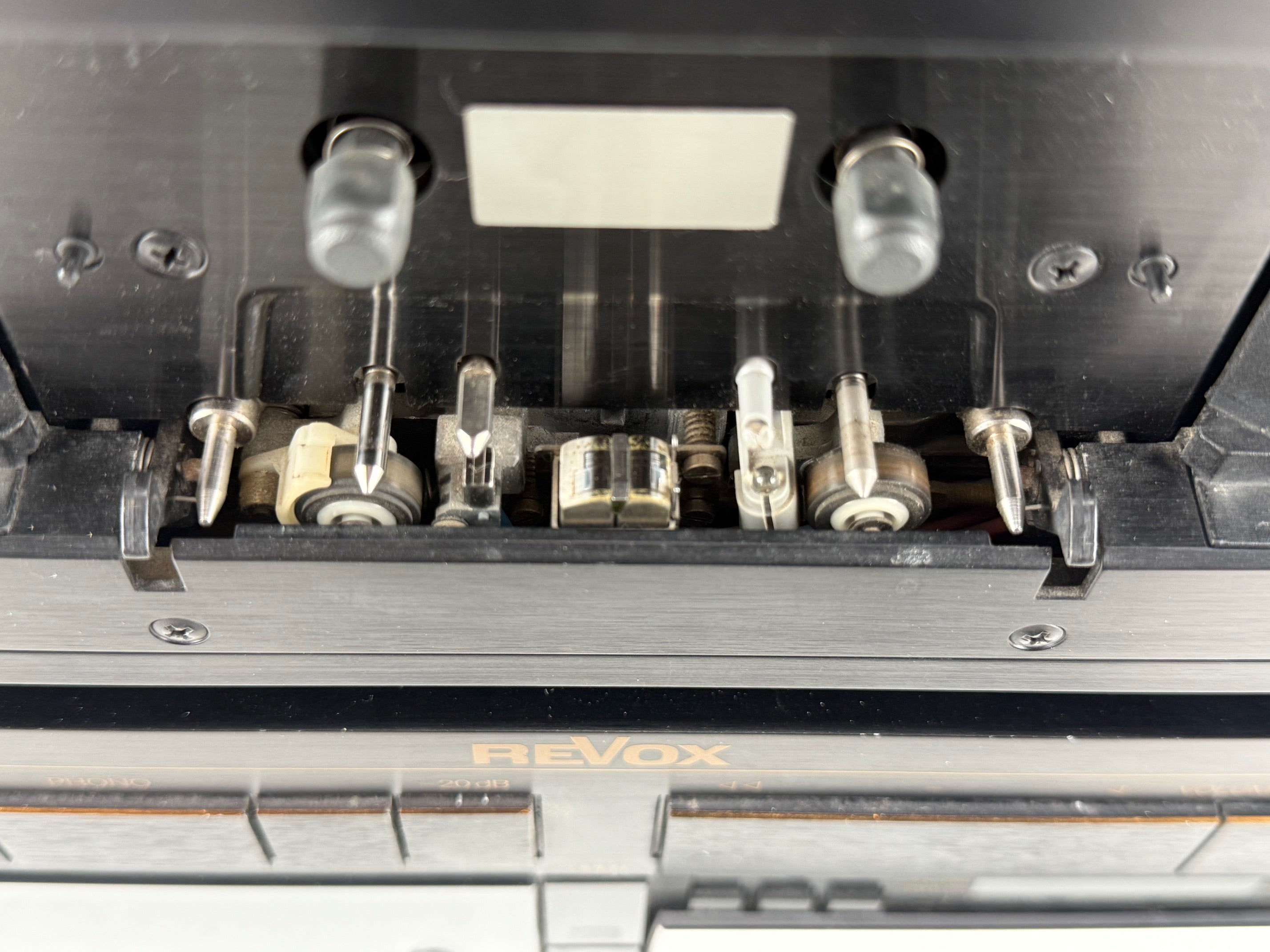 Studer Revox B-260S tuner / B-215S cassettedeck / B-250S versterker / B-226S cd-speler - complete set