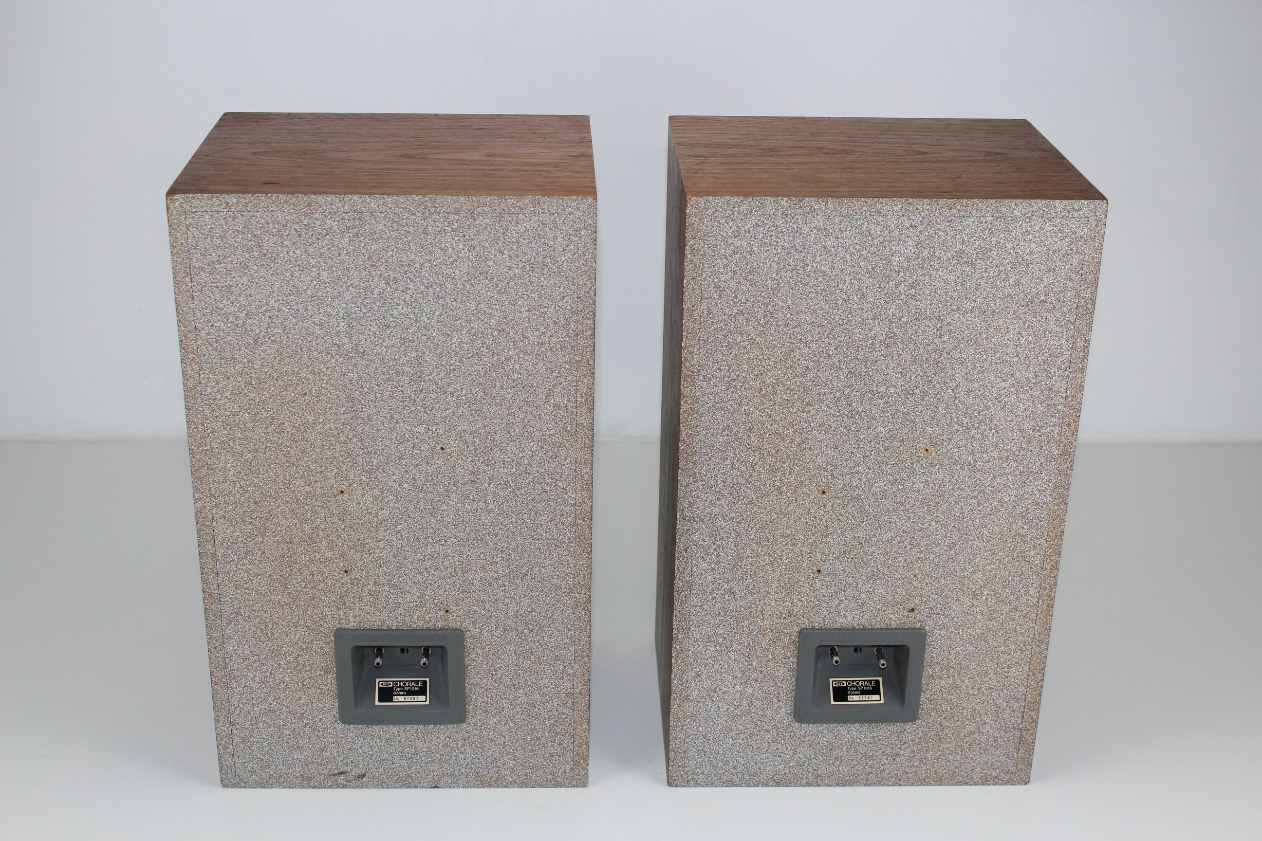 KEF Chorale SP 1016 - 1 woofer werkt niet