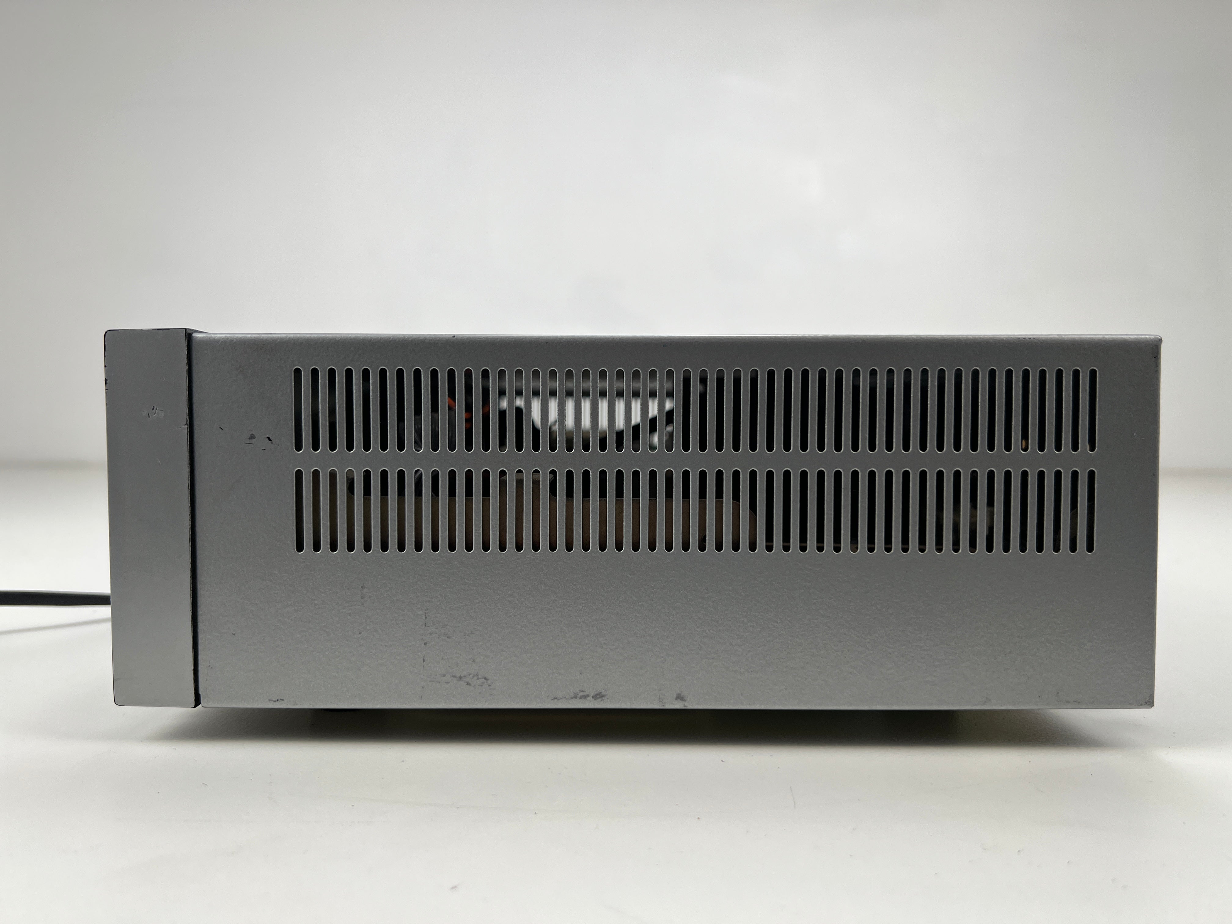 Akai AA-V105L - A/V-ontvanger