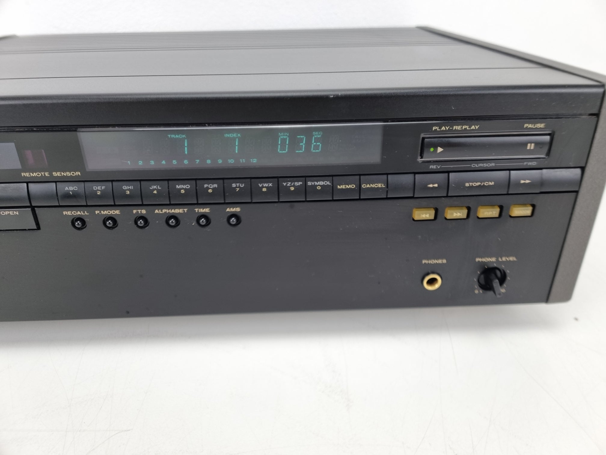 Marantz CD-80 Compact Disc Player - Remote control - High End