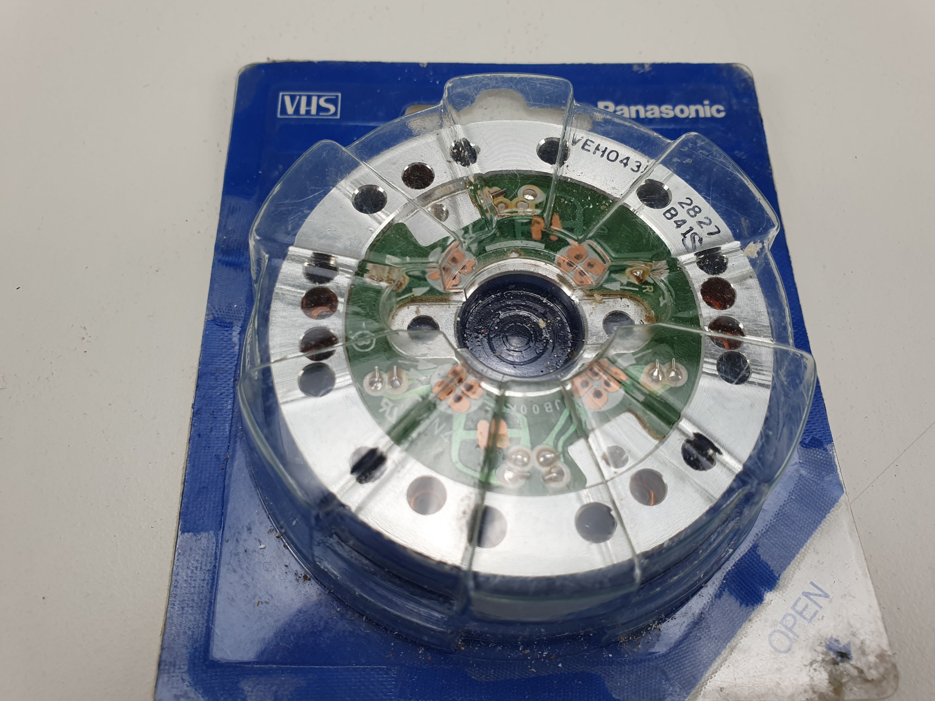 JVC VEHO433 827B41 NEW VCR head drum for vcr recorders