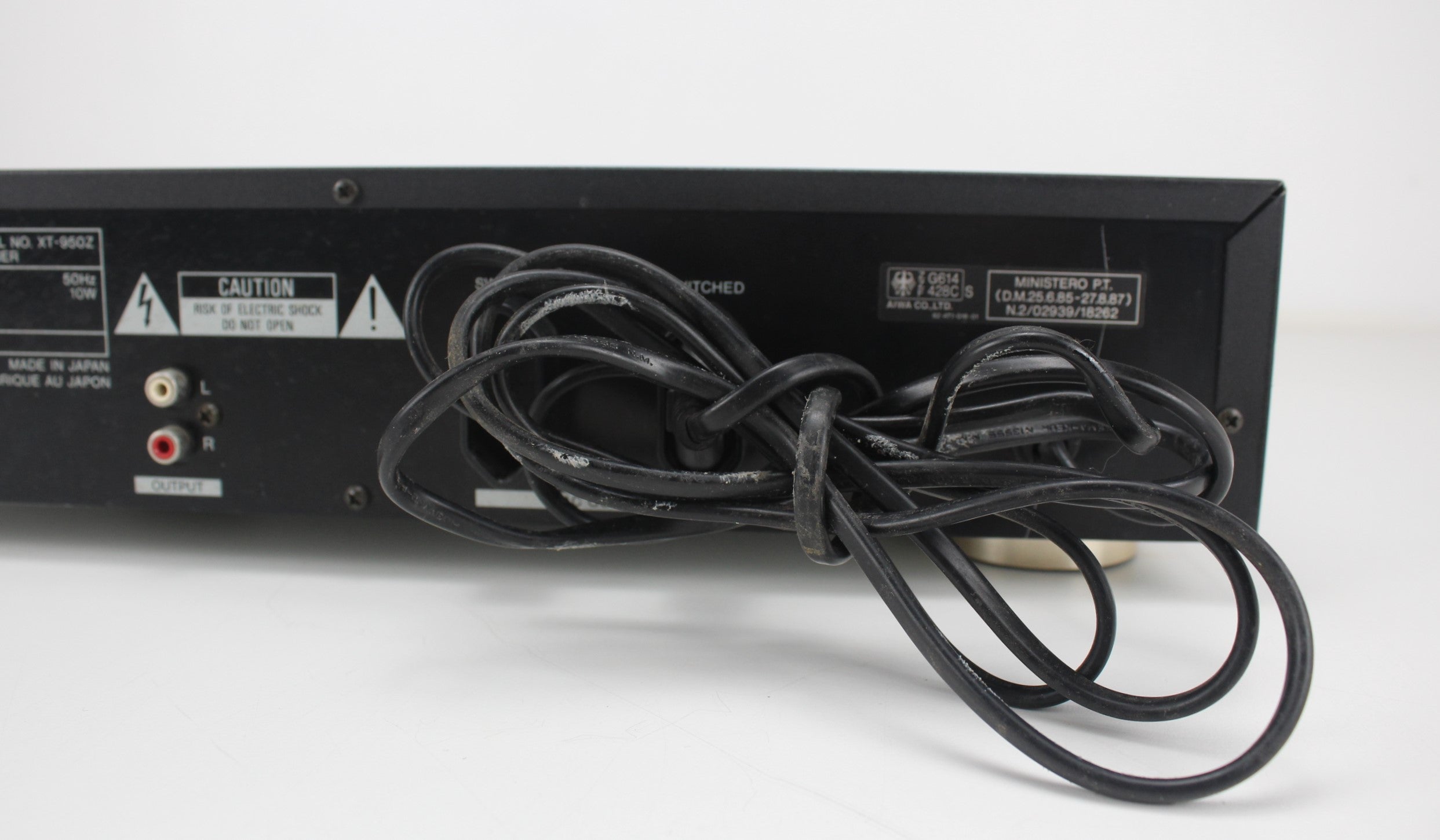 Aiwa Tuner XT-950 - Onderhoud uitgevoerd en gereinigd