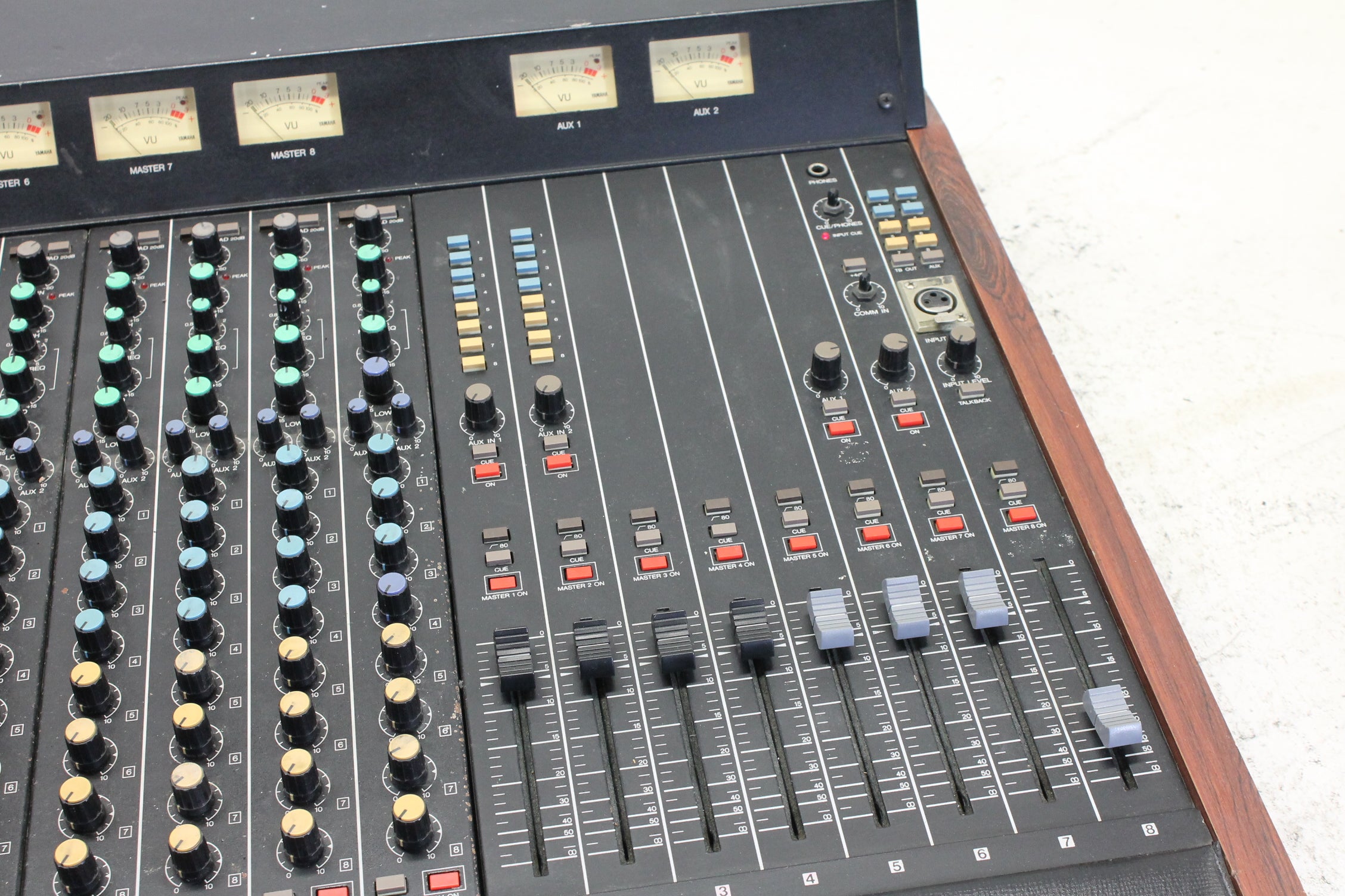 Yamaha 2408M 24-kanaals monitor mengpaneel