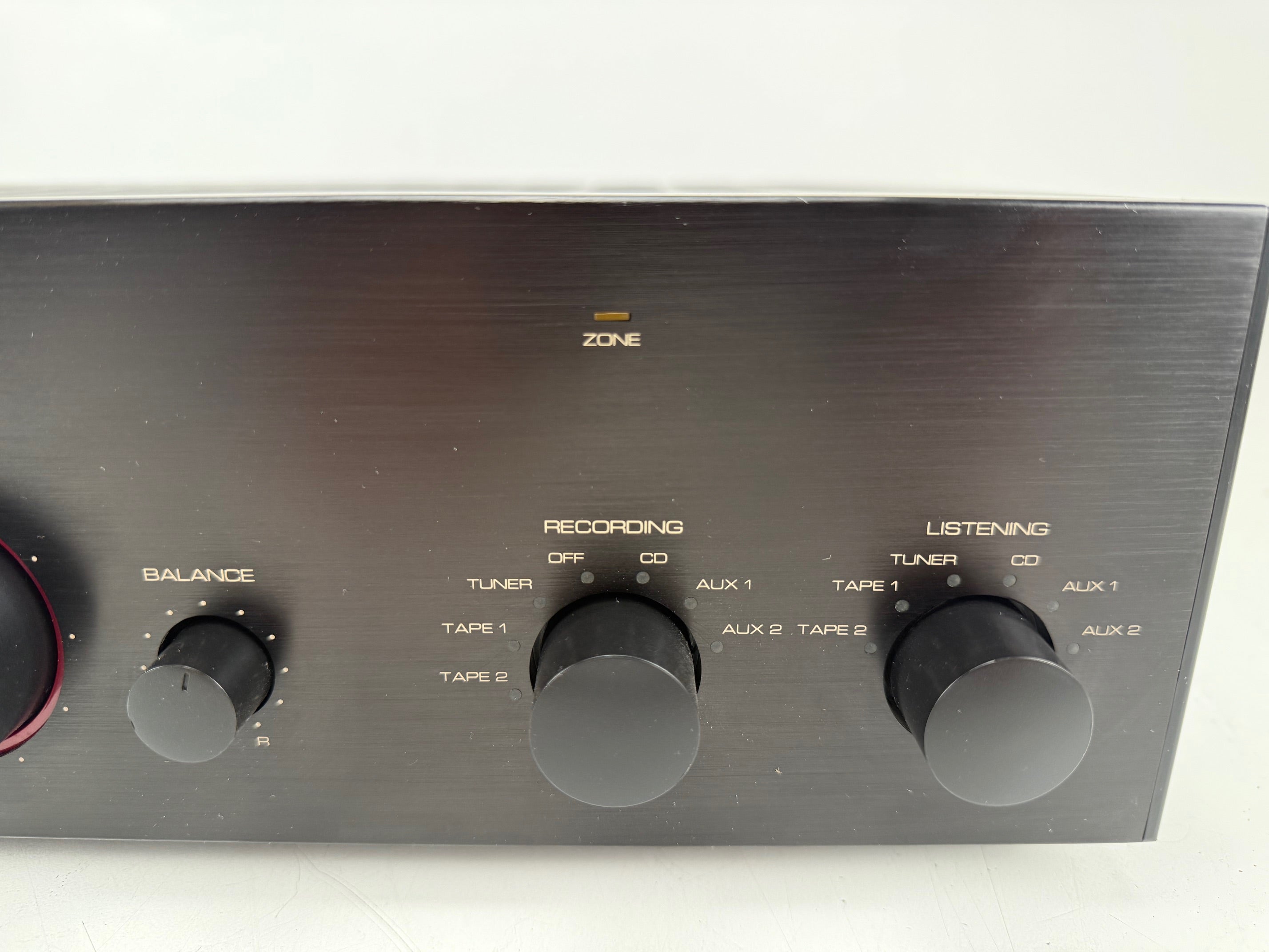 Rotel RA - 985BX Stereo Integrated Amplifier - 100 watt into 8 ohm