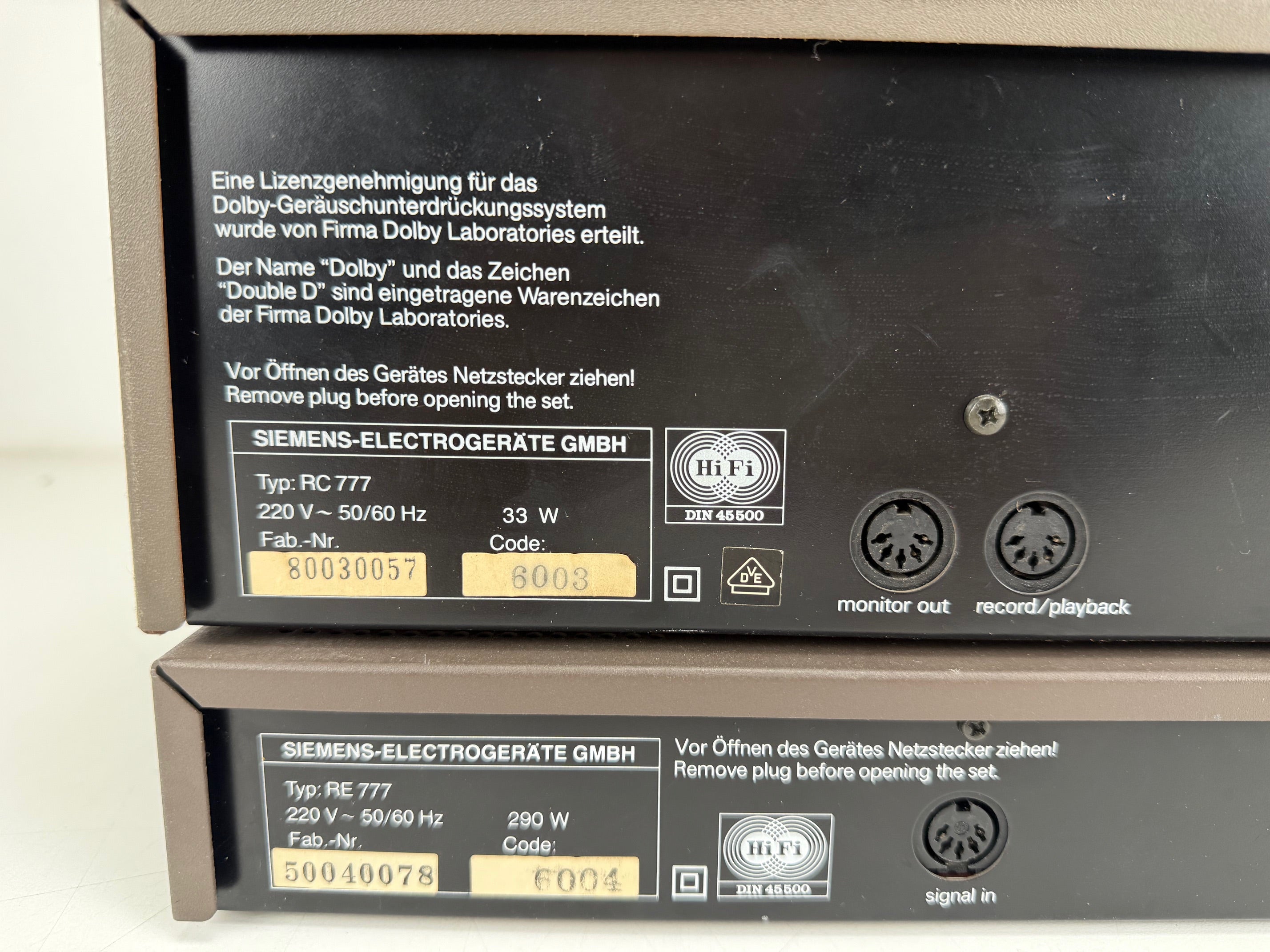 Siemens RP777 Pre-Amp / RH777 Tuner / RC777  Cassette Deck / RE777 Power Amp