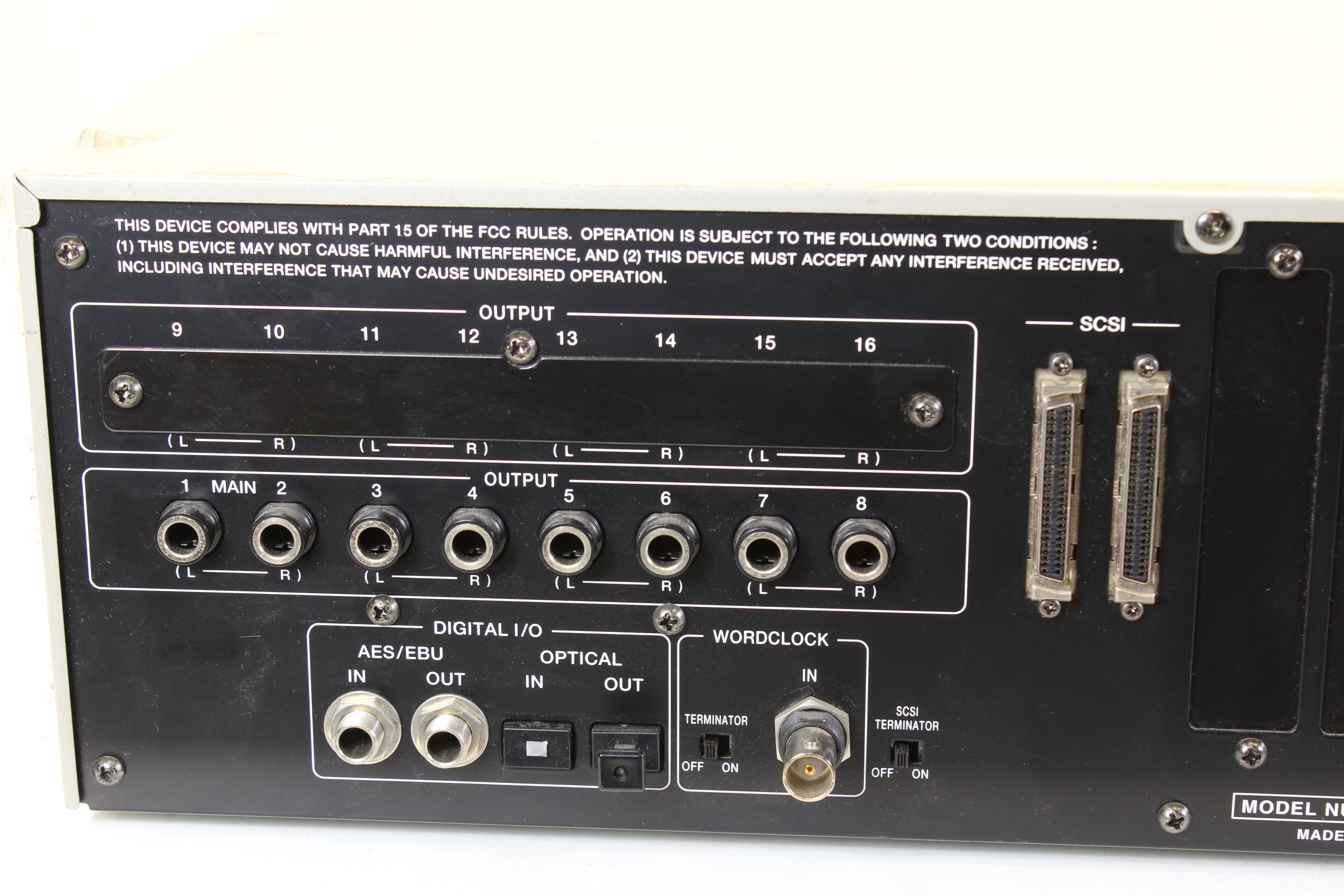 Akai S5000 Sampler met gebruikershandleidingen