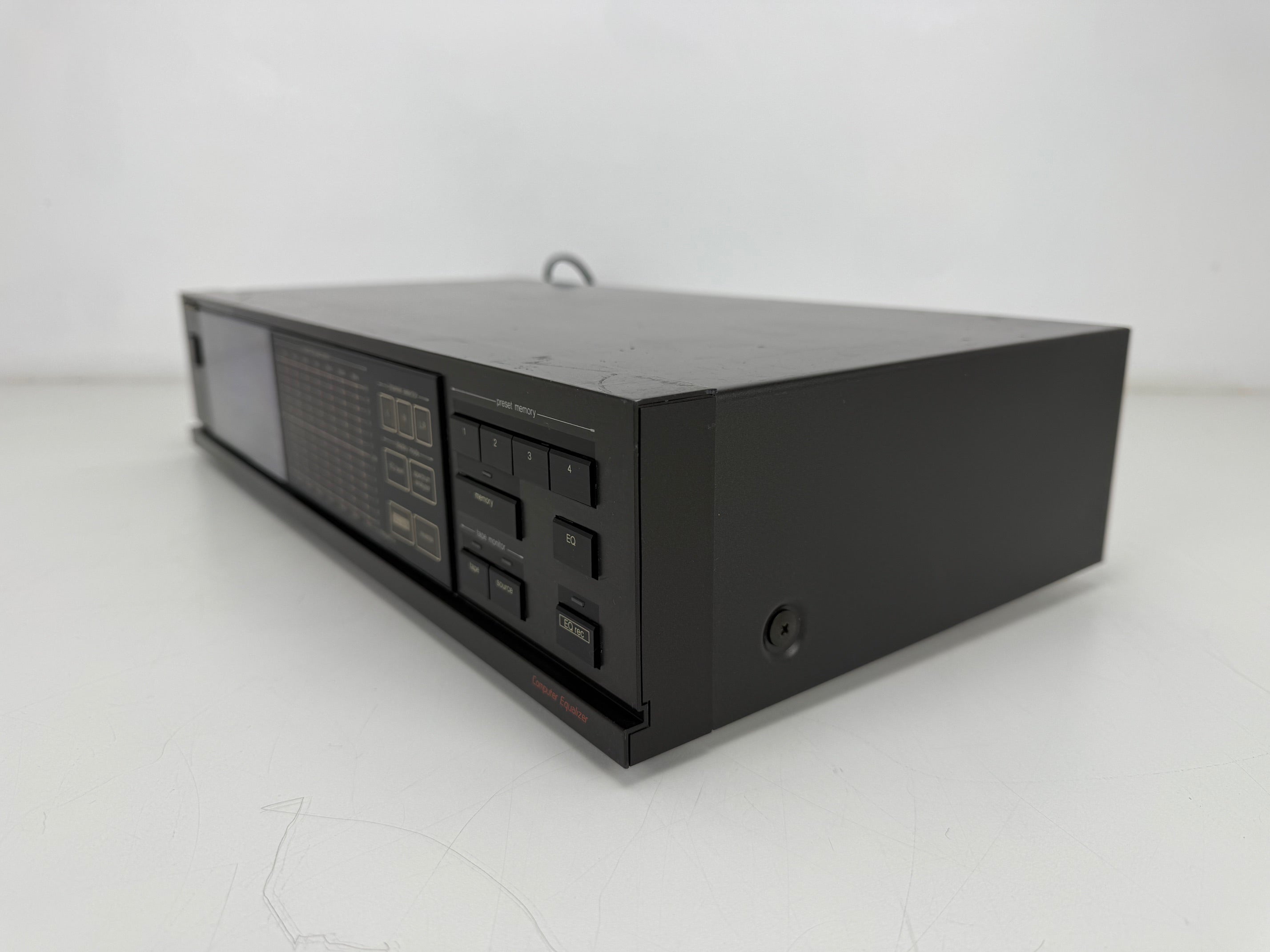 Technics SH-8046 stereo grafische equalizer - Verkocht zoals hij is