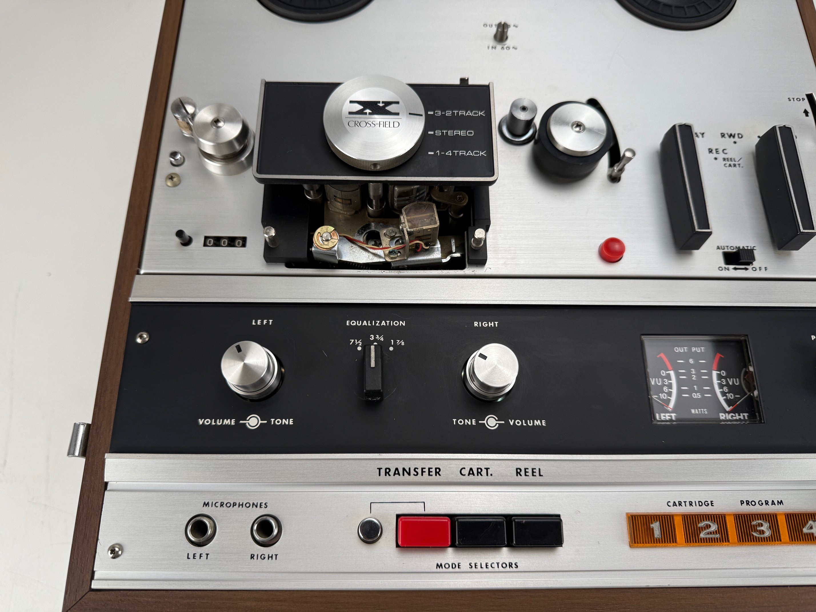 1bd9e094-8ec1-4196-86a1-90a5676463a4