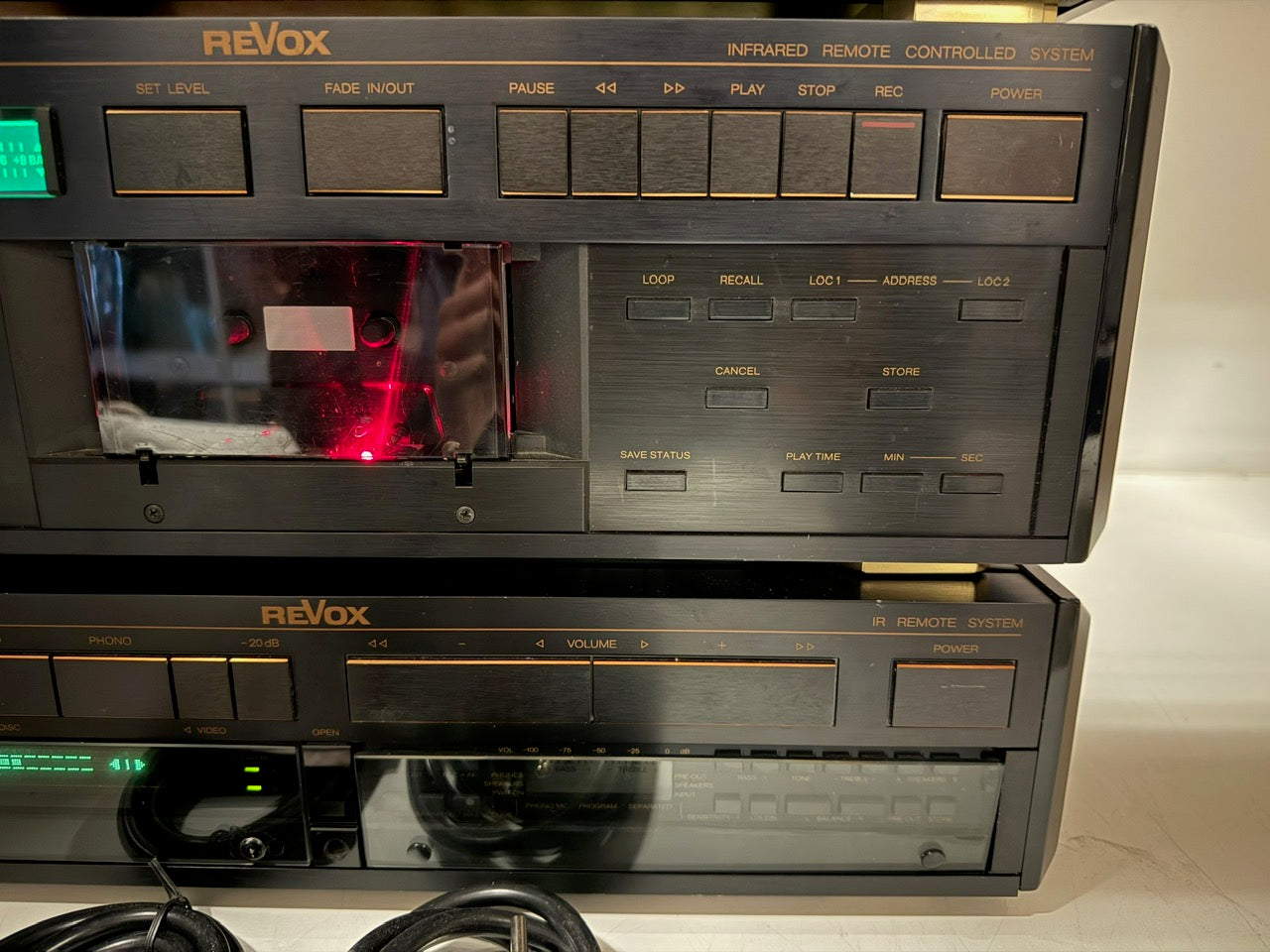 Studer Revox B-260S tuner / B-215S cassettedeck / B-250S versterker / B-226S cd-speler - complete set