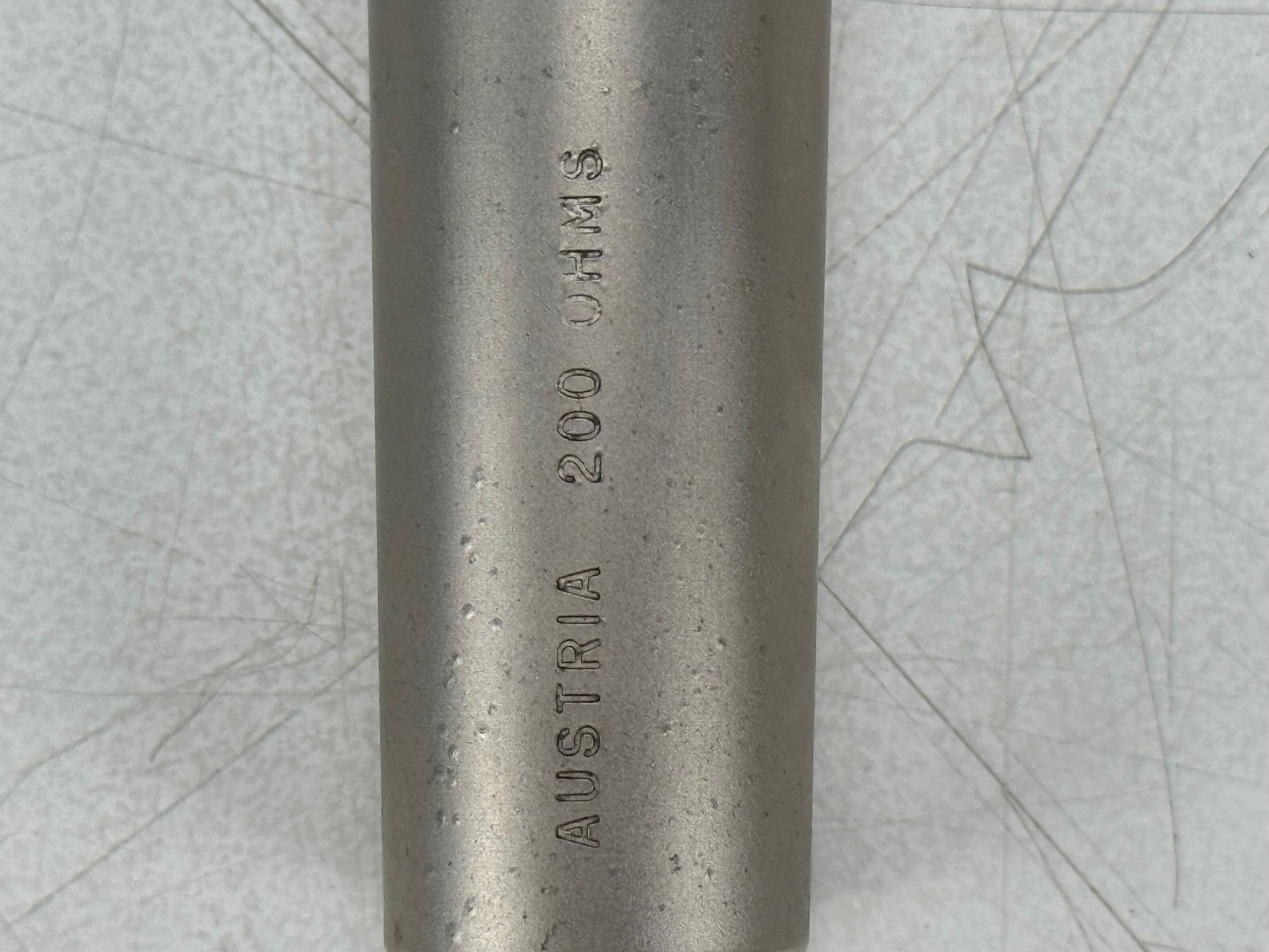 AKG D310 dynamische microfoon met originele koffer