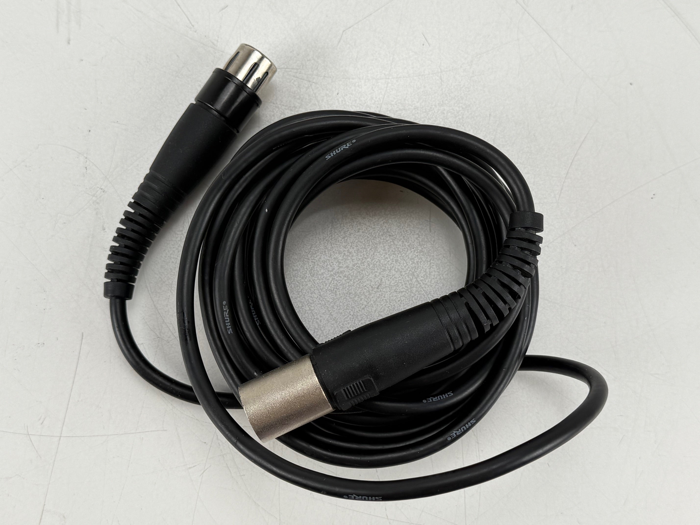 Stagg MD-1000 dynamische microfoon