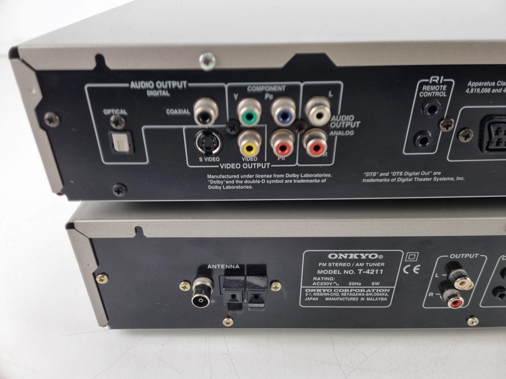 Onkyo DV-SP402E dvd-speler - T-4211 FM-stereo / AM-tuner