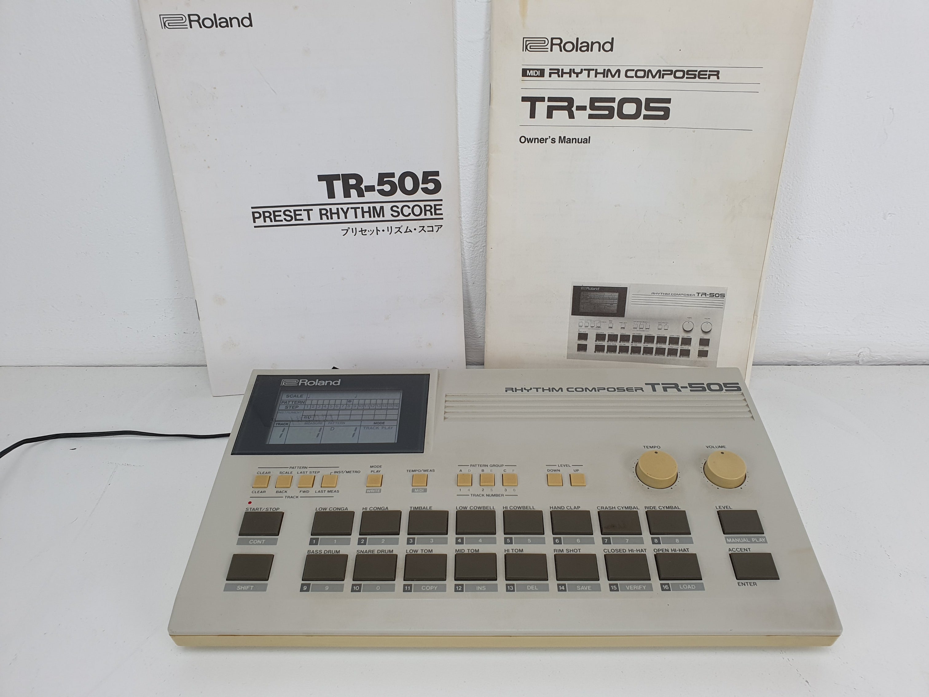 Roland TR-505 Drum computer/Rhythm Mashine - With manuals