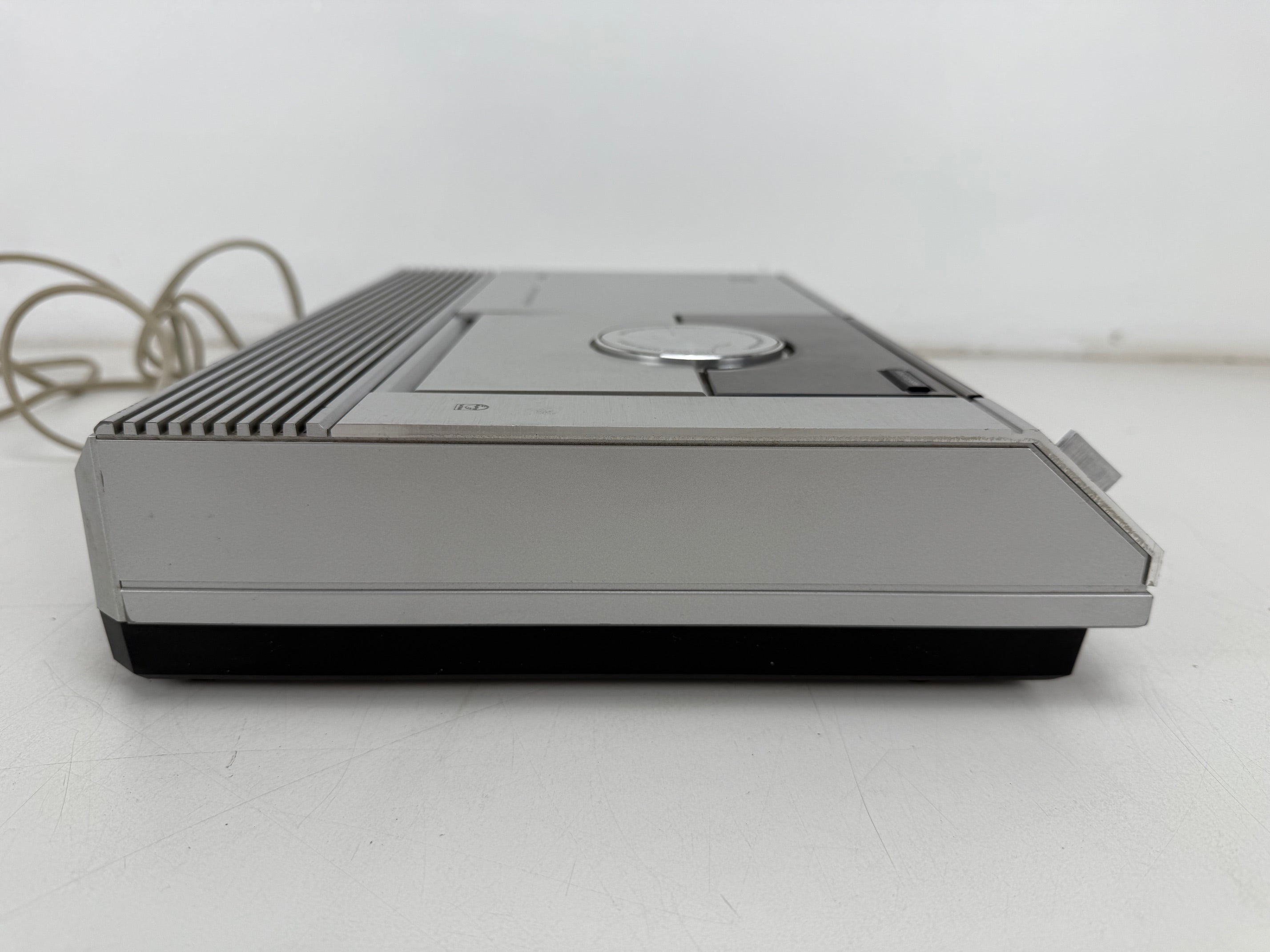 Philips CD100 compact disc-speler - gereviseerd - handleiding - gemaakt in België