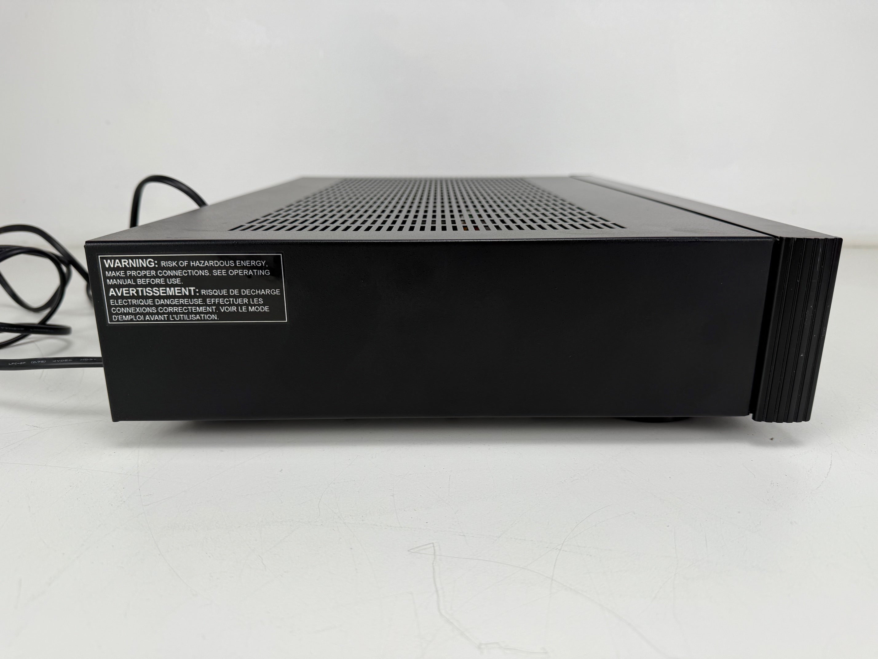 Rotel RB-970BX Stereo Power Amplifier