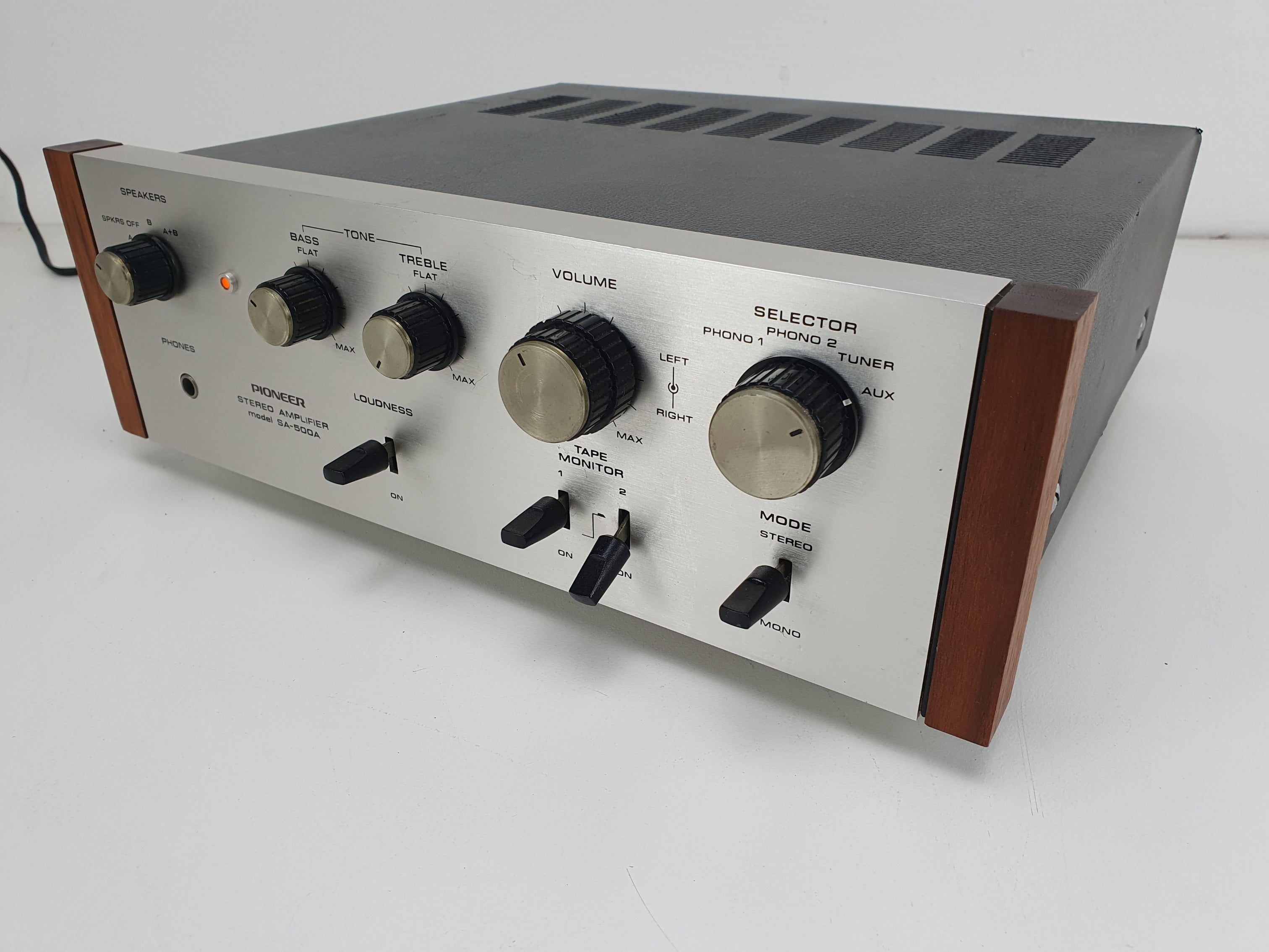 Pioneer SA-500A stereo versterker - Onderhoud uitgevoerd