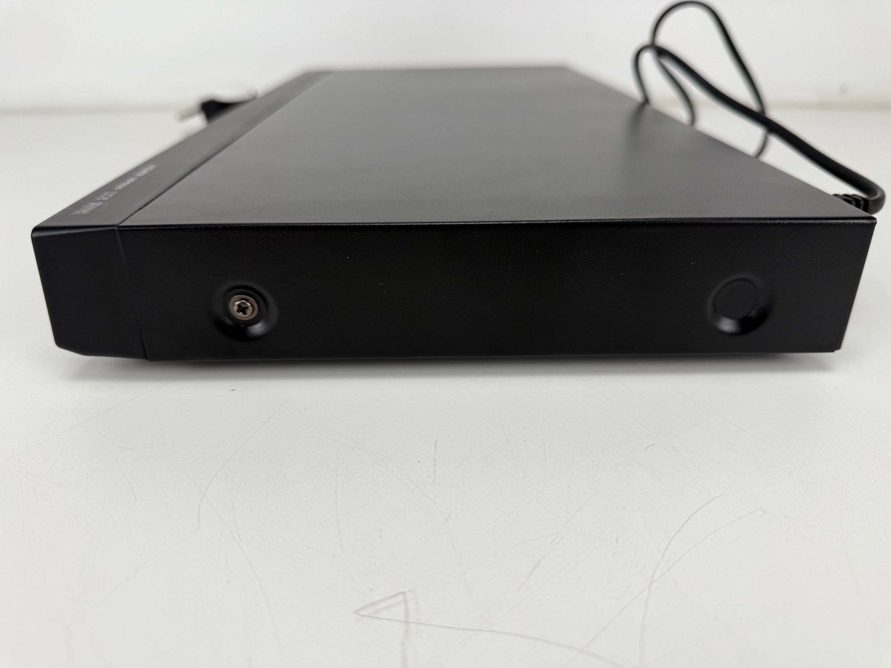 Onbekende PK 6750 HDMI DVD DIVX-speler met originele doos en afstandsbediening