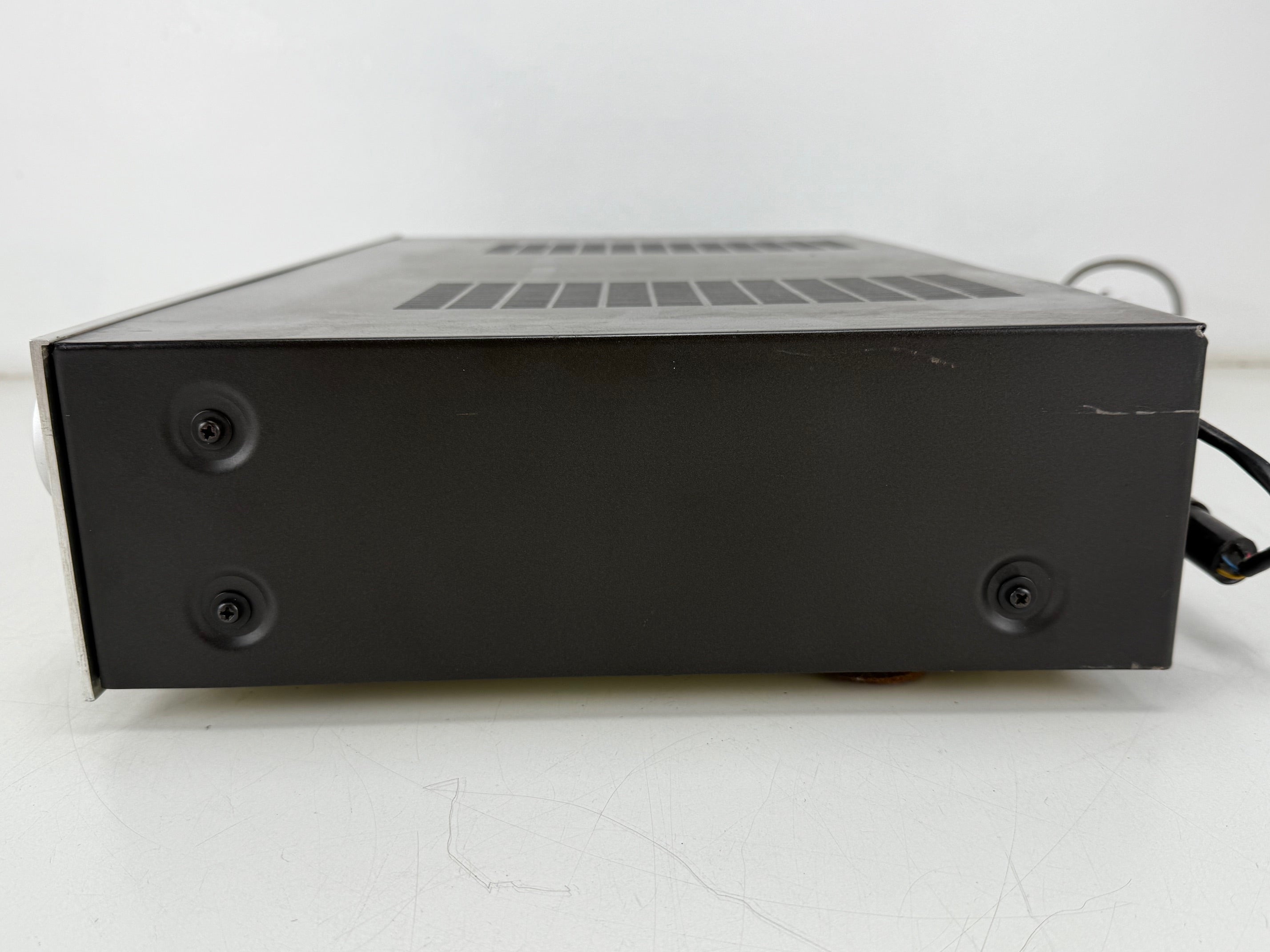 Luxman R-2040 stereo-ontvanger