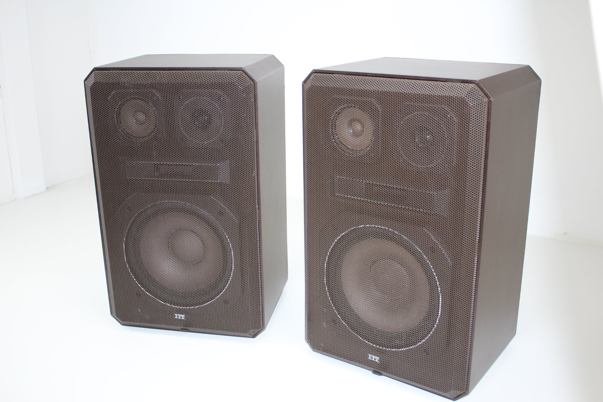 ITT HIFI Speakers - BR3-100  - 1980's