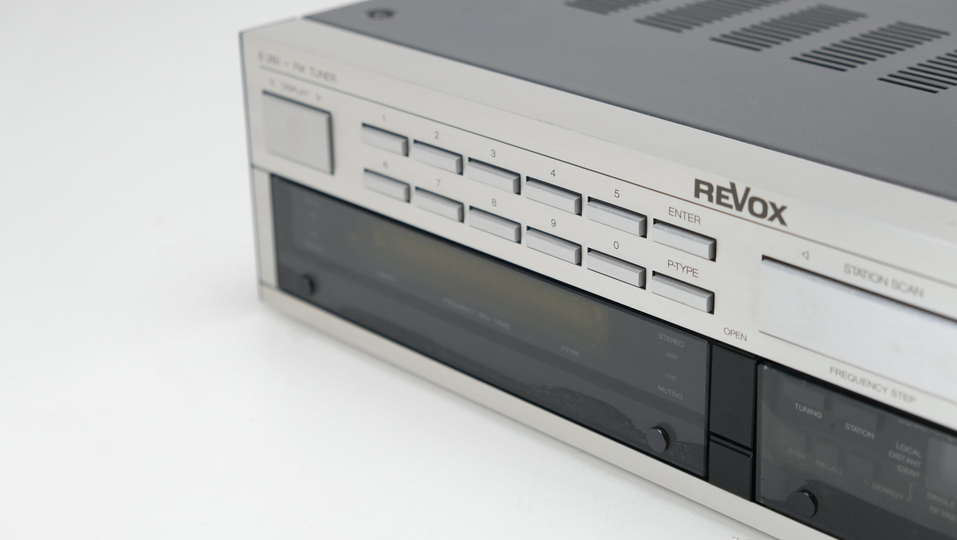 Studer Revox B-260 - FM Tuner