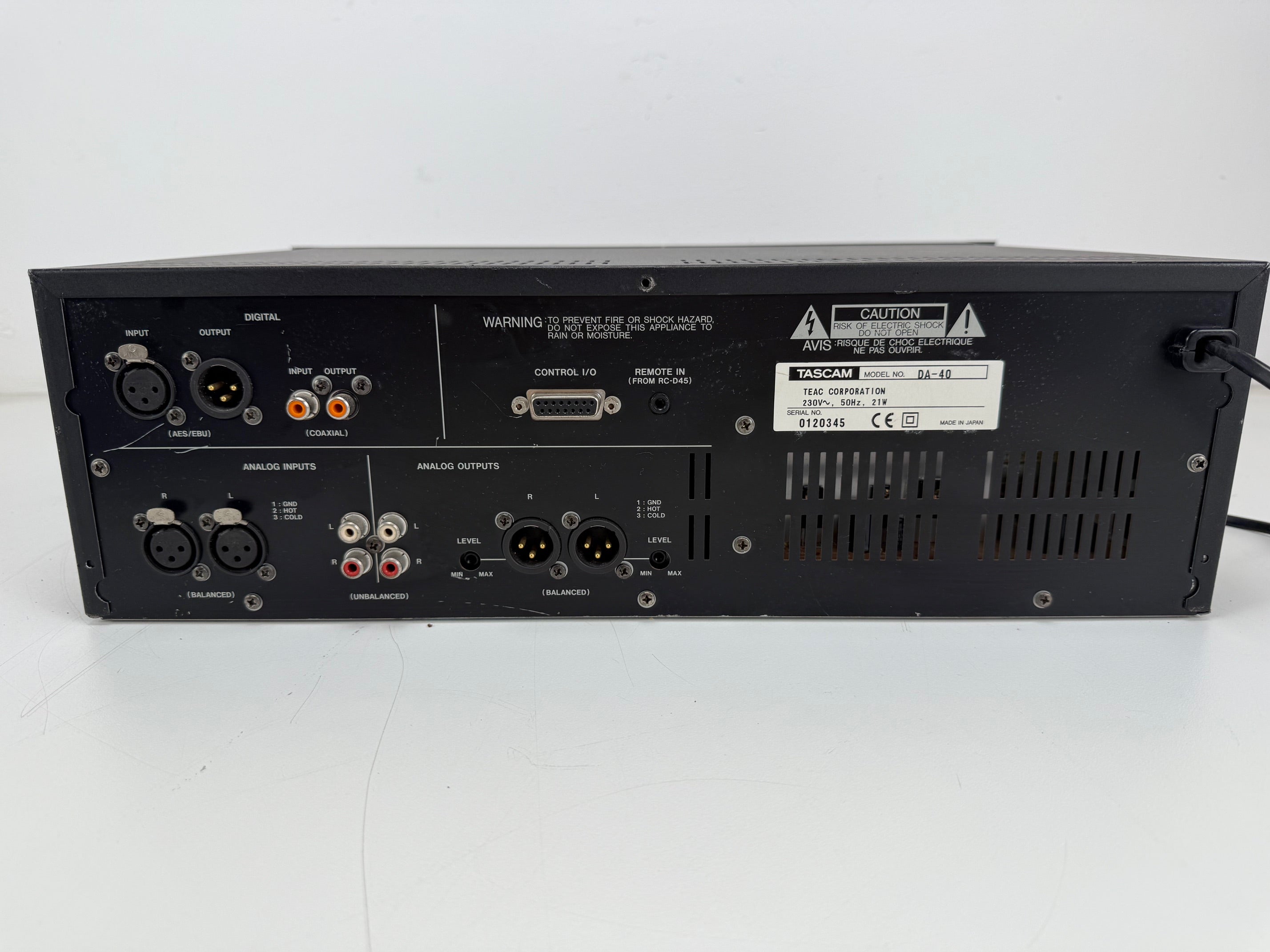 Tascam DA 40 Professional DAT-recorder - Onderhoud uitgevoerd