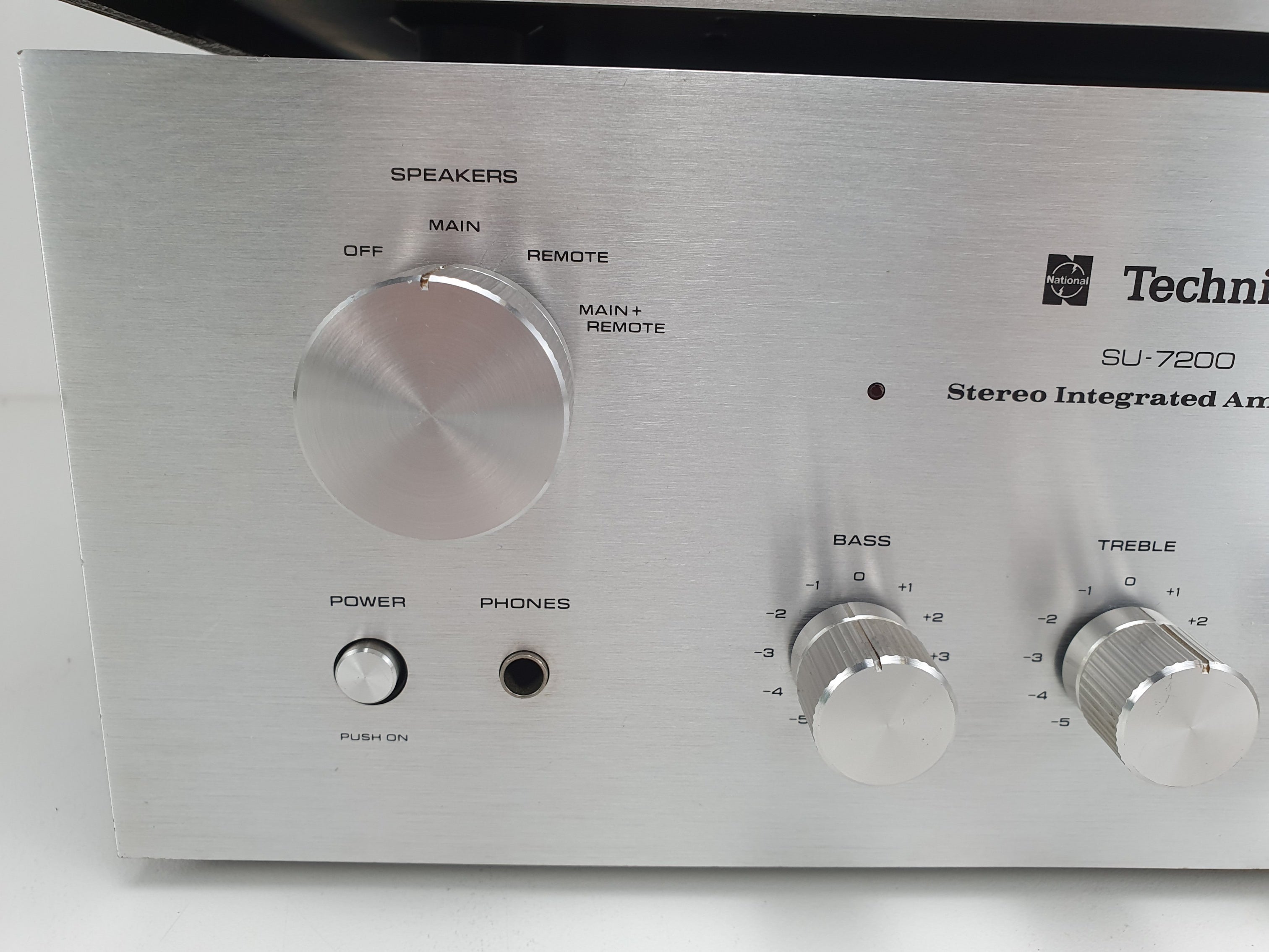 Technics ST-7200 Tuner - SU-7200 Integrated amplifier - Nice set