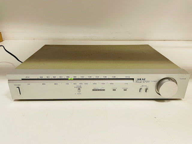 Akai AT-K11 AM/FM stereo tuner