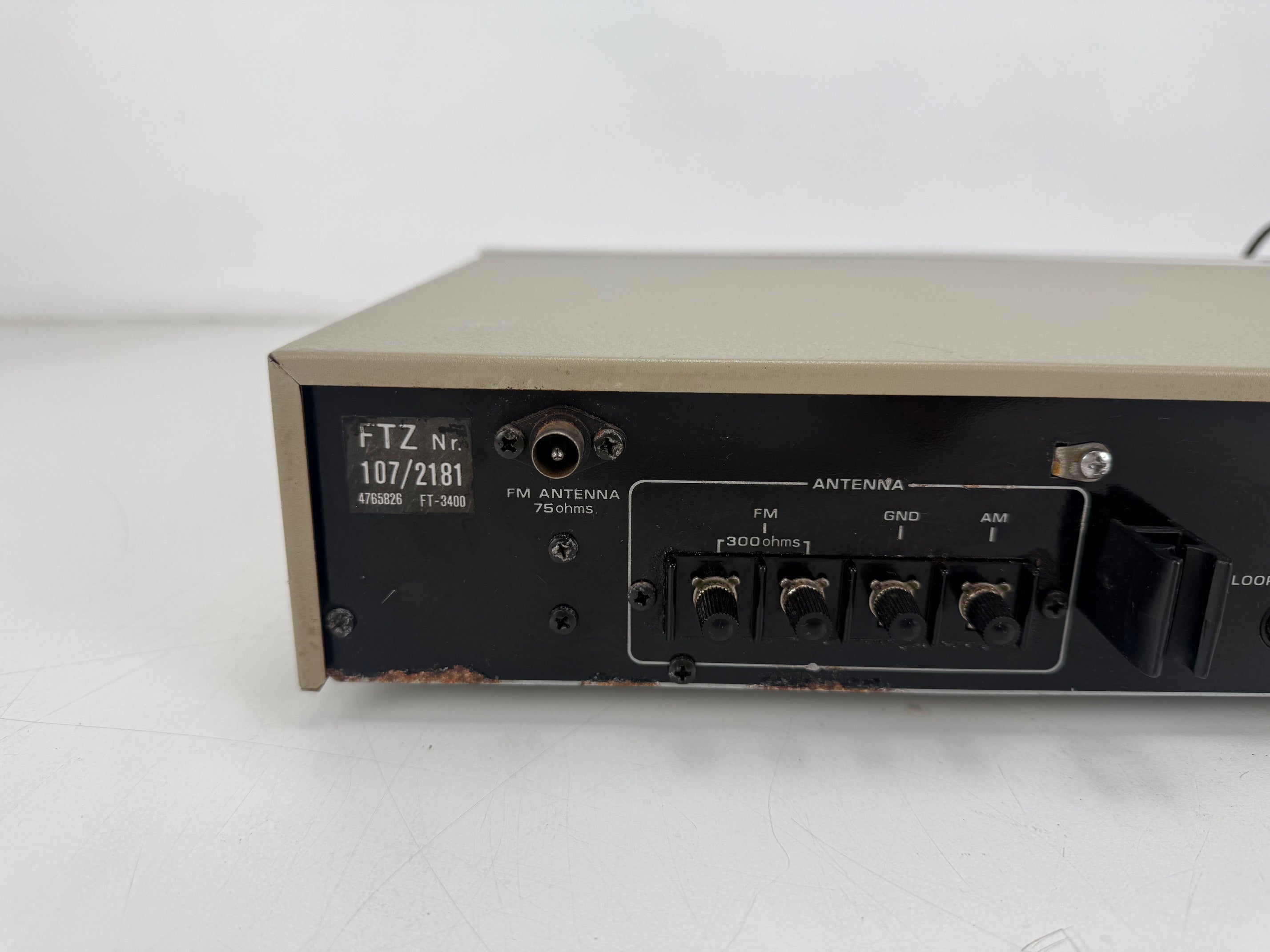 Hitachi FT-3400 stereo tuner - Nieuwe schaalverlichting